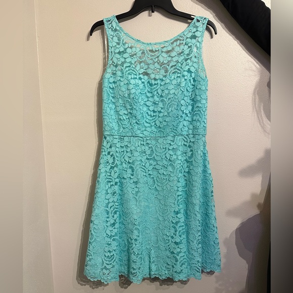 David’s Bridal women’s size 10 lace dress - Picture 1 of 5